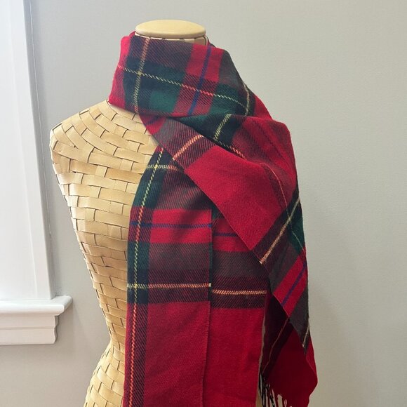 Women's plaid scarf - Picture 2 of 4